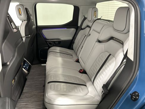 Used 2023 Rivian R1T Adventure image 21