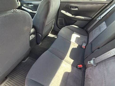 Certified 2024 Nissan Sentra SR w/ Trunk Package FWD image 24