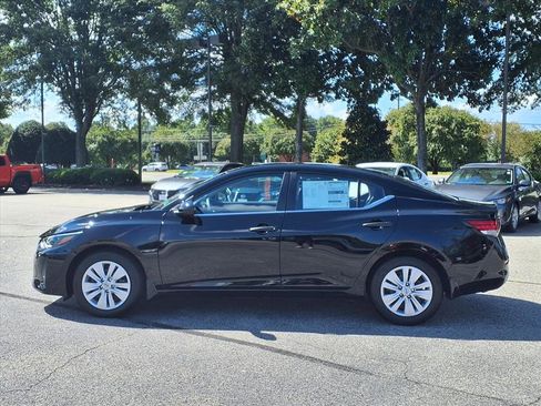 New 2025 Nissan Sentra S image 4
