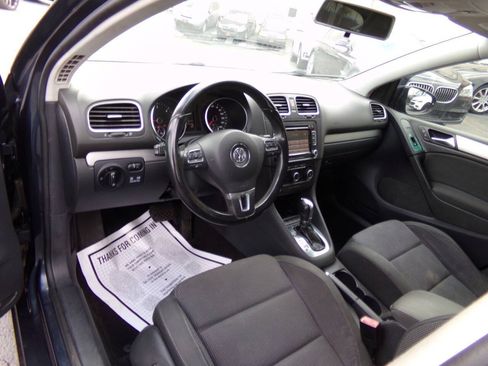 Used 2013 Volkswagen Golf TDI FWD image 9