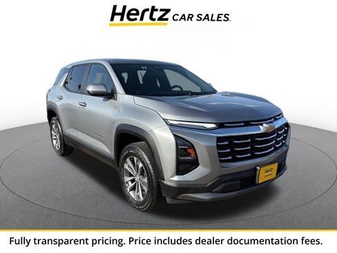 Used 2025 Chevrolet Equinox LT FWD image 1