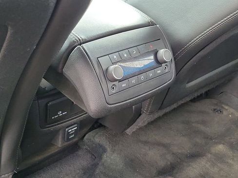 Used 2014 Buick Enclave Leather w/ Trailering Provision Package FWD image 22