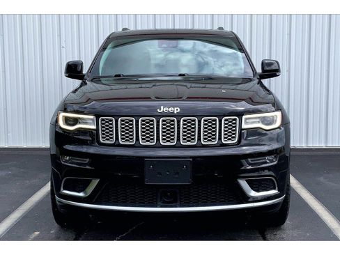 Used 2017 Jeep Grand Cherokee Summit w/ Platinum Series Group AWD/4WD image 3