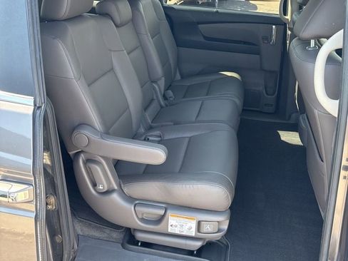 Used 2014 Honda Odyssey EX-L image 27