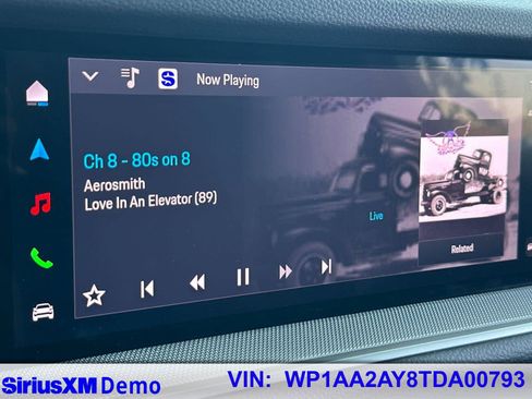 Certified 2026 Porsche Cayenne AWD/4WD image 34