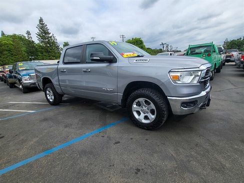 Used 2019 RAM 1500 Big Horn image 7