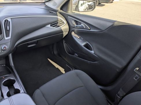 Used 2023 Chevrolet Malibu LT w/ Driver Confidence Package FWD image 20