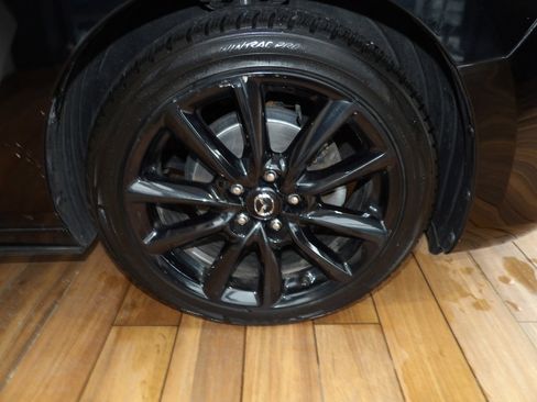 Used 2023 MAZDA MAZDA3 s image 4