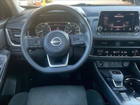 Certified 2024 Nissan Rogue SV image 5