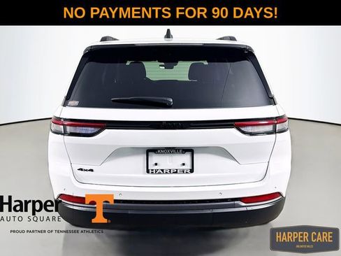 New 2026 Jeep Grand Cherokee Altitude image 7