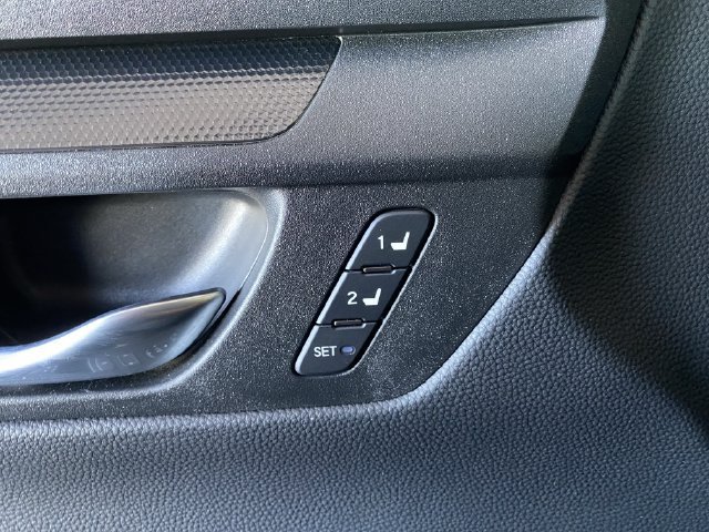 Certified 2025 Honda CR-V Sport-L image 21