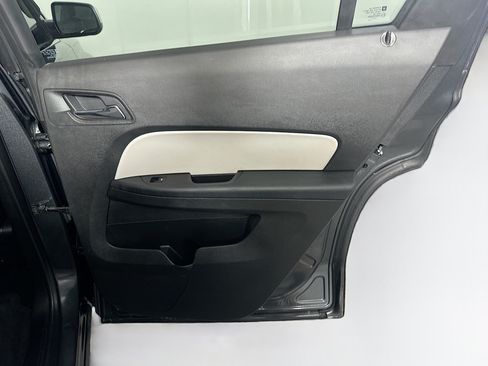 Used 2017 GMC Terrain SLT w/ Driver Alert Package I FWD image 30