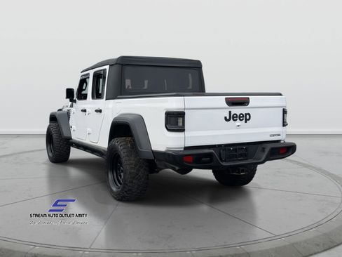 Used 2020 Jeep Gladiator Sport w/ Quick Order Package 23S image 3