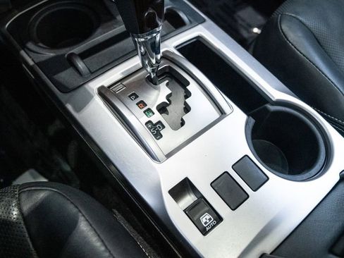 Used 2016 Toyota 4Runner Limited image 30