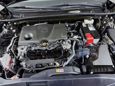 Certified 2022 Toyota Camry XSE image 30