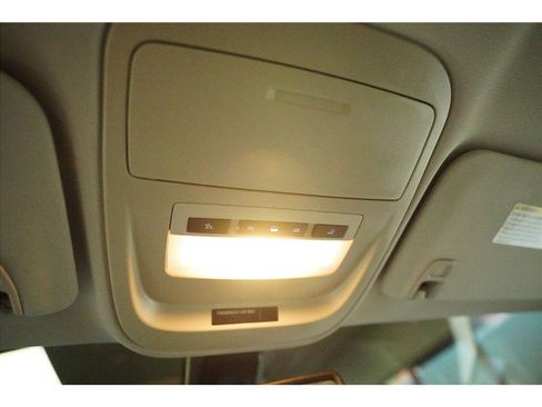 Used 2018 Chevrolet Colorado Z71 image 27