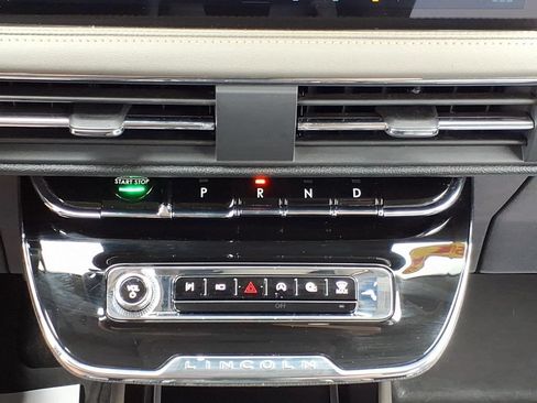 Used 2024 Lincoln Corsair AWD w/ Equipment Group 101A image 19
