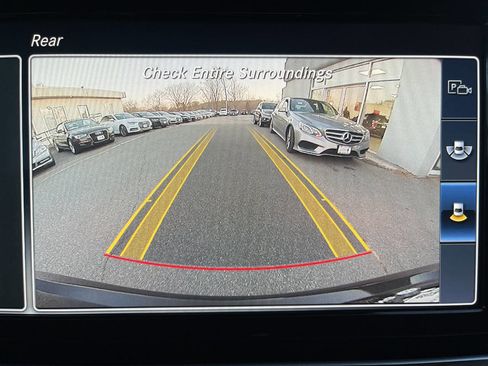 Used 2017 Mercedes-Benz E 300 4MATIC image 17