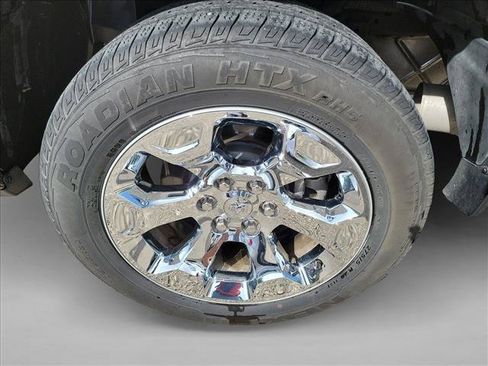 Used 2022 RAM 1500 Big Horn AWD/4WD image 9