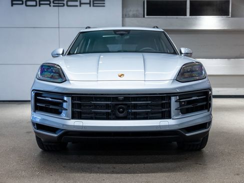 New 2026 Porsche Cayenne image 11