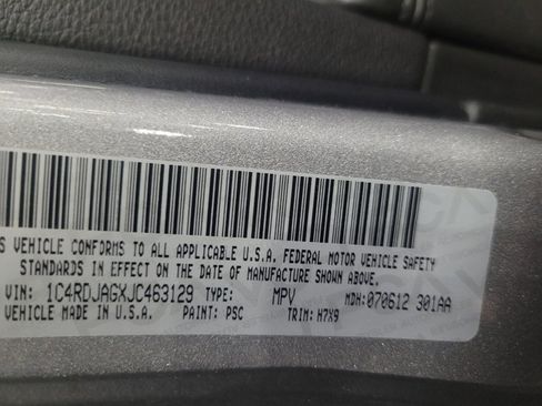 Used 2018 Dodge Durango SXT w/ 3rd Row Seating Group image 33