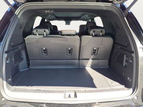 New 2026 Chevrolet Traverse RS w/ LPO, Floor Liner Package image 6