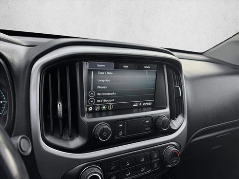 Used 2022 GMC Canyon Elevation w/ Elevation Premium Package AWD/4WD image 16