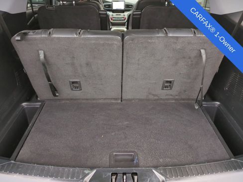 Used 2023 Ford Explorer XLT w/ Equipment Group 202A image 41