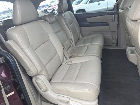 Used 2013 Honda Odyssey EX-L image 38