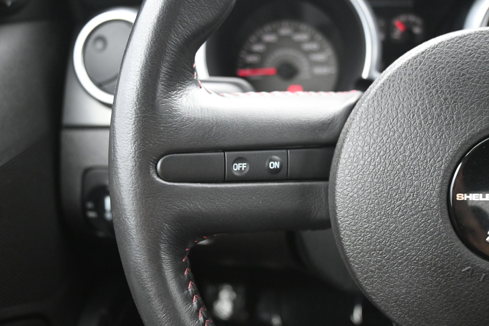 Used 2007 Ford Mustang Shelby GT500 RWD image 20