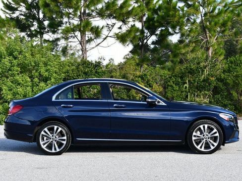 Used 2019 Mercedes-Benz C 300 4MATIC Sedan image 35