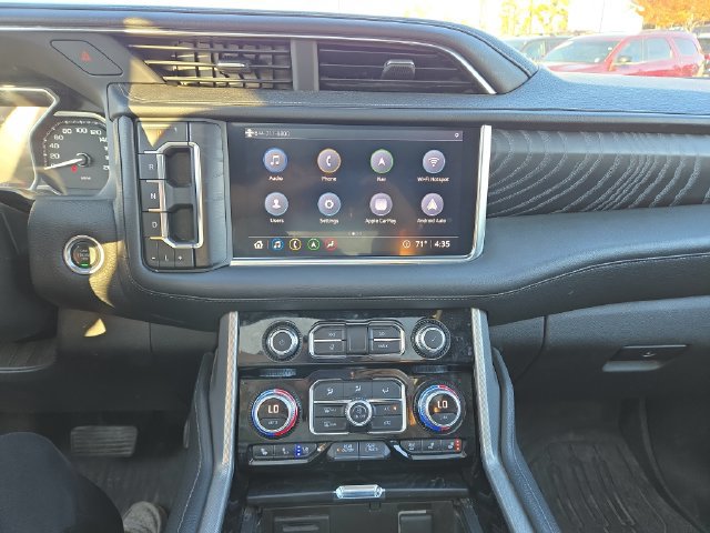Used 2021 GMC Yukon XL Denali AWD/4WD image 24