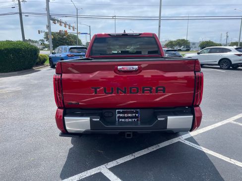 Used 2025 Toyota Tundra Limited AWD/4WD image 4