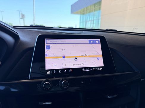 Used 2021 Cadillac CT4 V w/ Technology Package RWD image 17