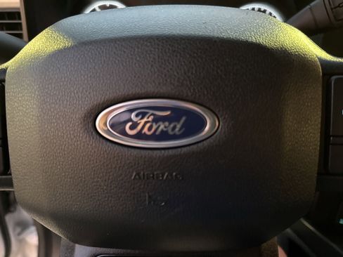 Used 2025 Ford F250 XLT w/ FX4 Off-Road Package image 27