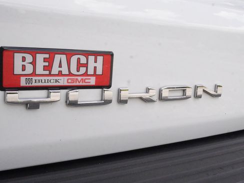 Used 2024 GMC Yukon XL SLT w/ SLT Premium Package AWD/4WD image 38