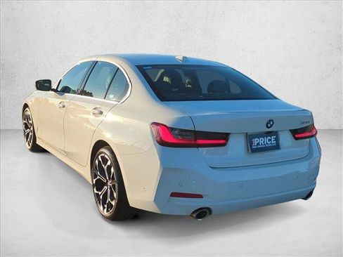 Used 2025 BMW 330i Sedan w/ M Sport Package RWD image 8