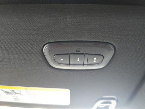 New 2026 RAM 1500 4x4 Crew Cab image 24