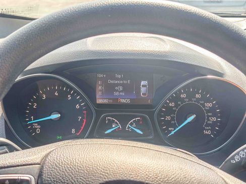 Used 2017 Ford Escape S FWD image 27