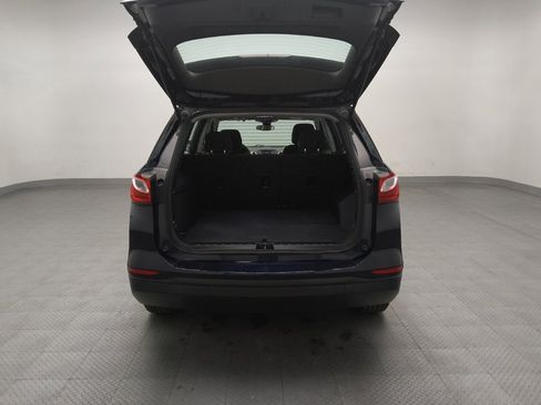 Used 2020 Chevrolet Equinox LS FWD image 29