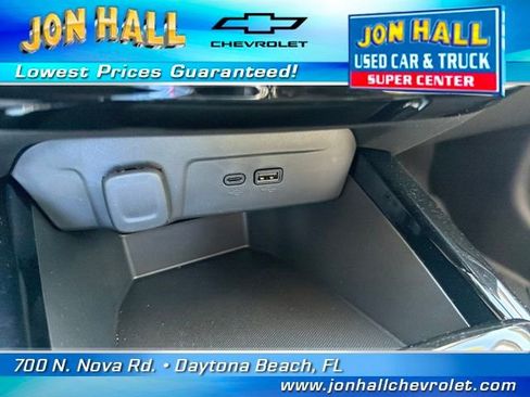 Used 2026 Chevrolet Trax LT w/ Driver Confidence Package image 31