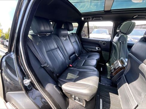 Used 2017 Land Rover Range Rover Supercharged AWD/4WD image 29