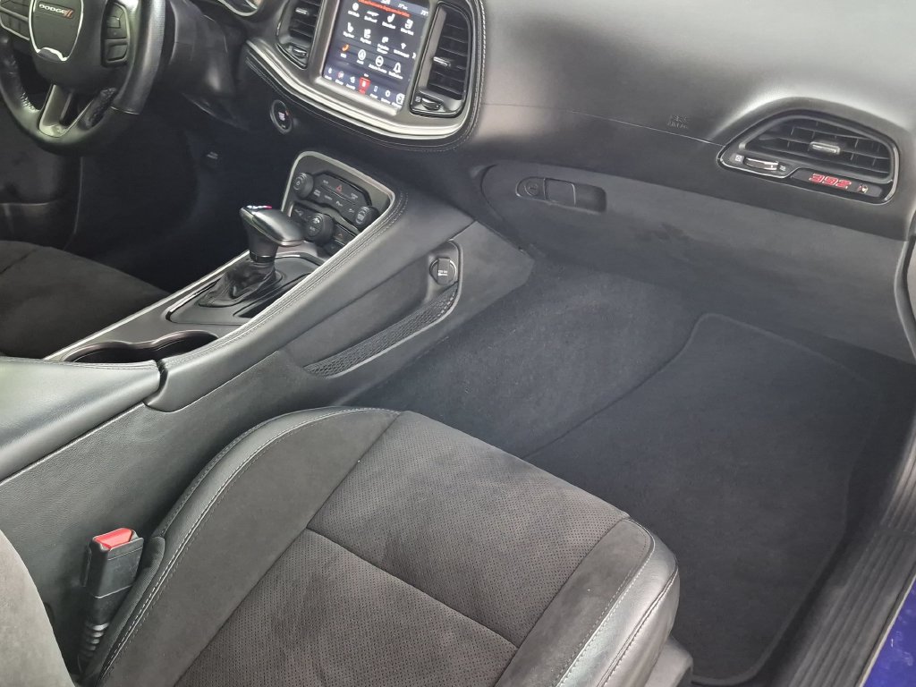 Used 2021 Dodge Challenger R/T Scat Pack w/ Plus Package RWD image 25