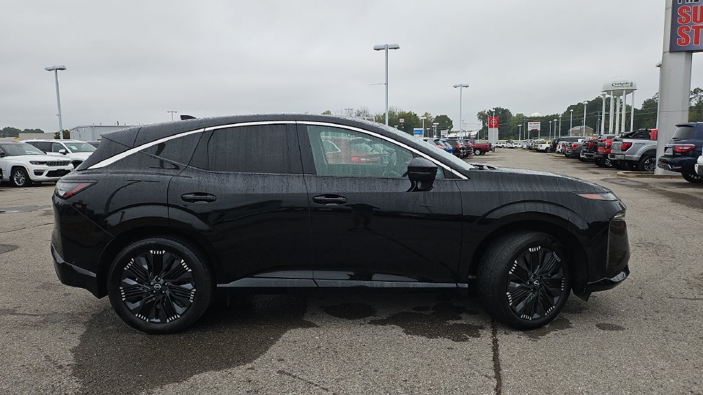Certified 2025 Nissan Murano Platinum w/ Cargo Package AWD/4WD image 2