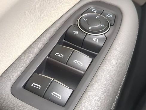 Used 2021 Cadillac XT5 Premium Luxury image 21