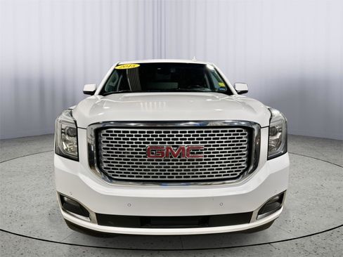 Used 2015 GMC Yukon XL Denali w/ Open Road Package image 29