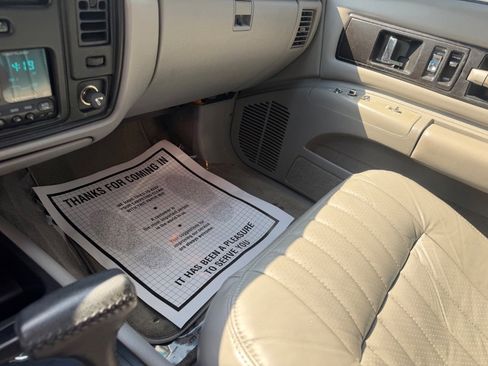 Used 1996 Chevrolet Impala SS RWD image 18