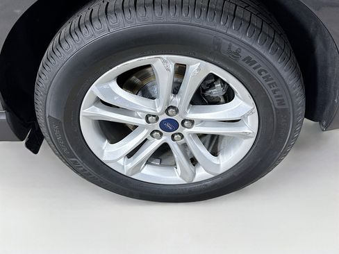 Used 2019 Ford Edge SEL w/ Equipment Group 201A image 36