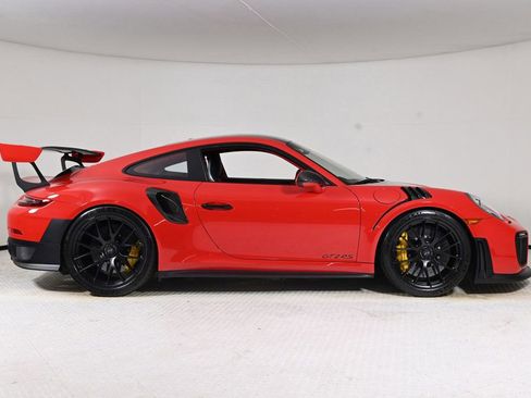 Certified 2018 Porsche 911 GT2 RS image 8
