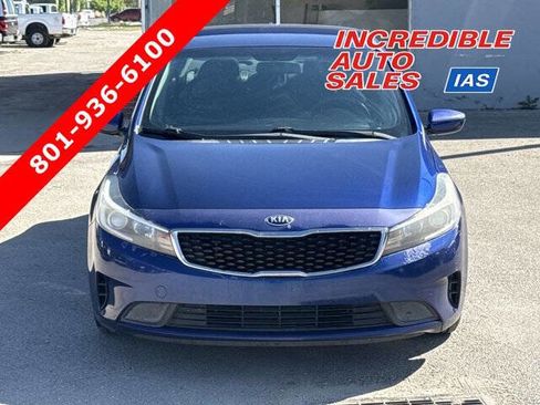 Used 2017 Kia Forte LX FWD image 1